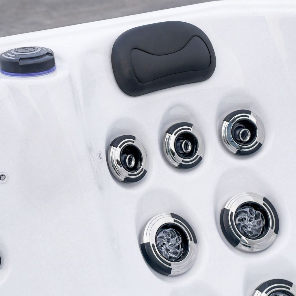 Platinum Spas - Barcelona - Lotus Pools